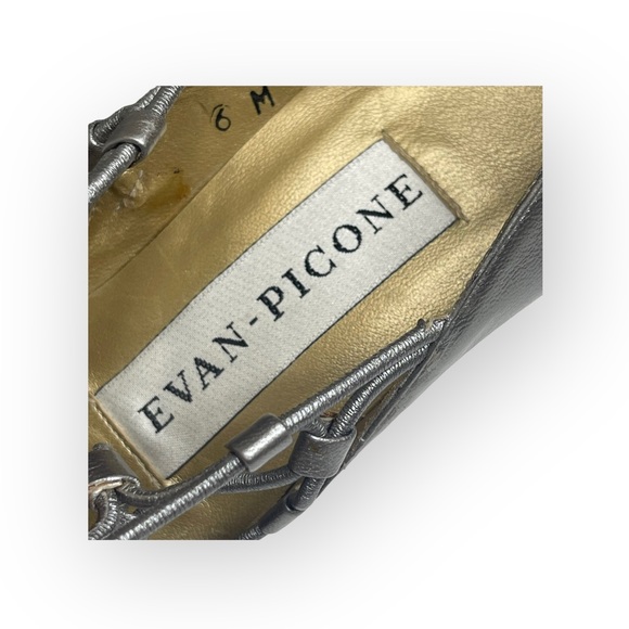 Vintage: Evan Picone ♚ Lattice Mary Janes Heels Pumps ♚ Metallic Silver Leather - Picture 11 of 16